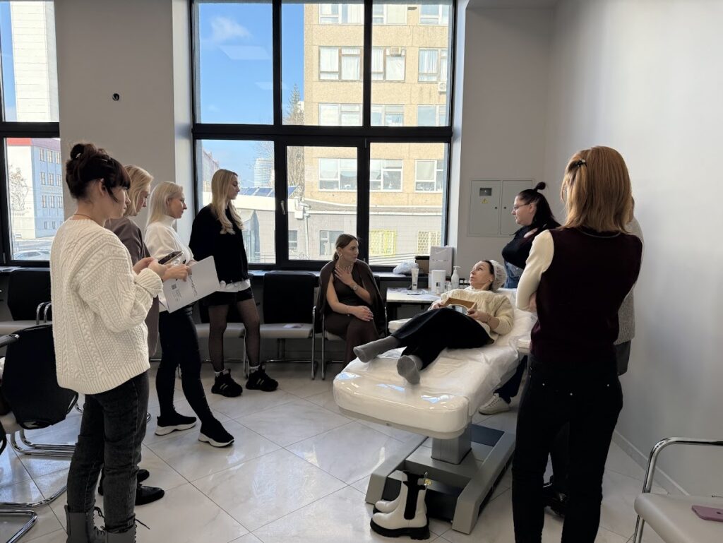 Демонстрация на модели